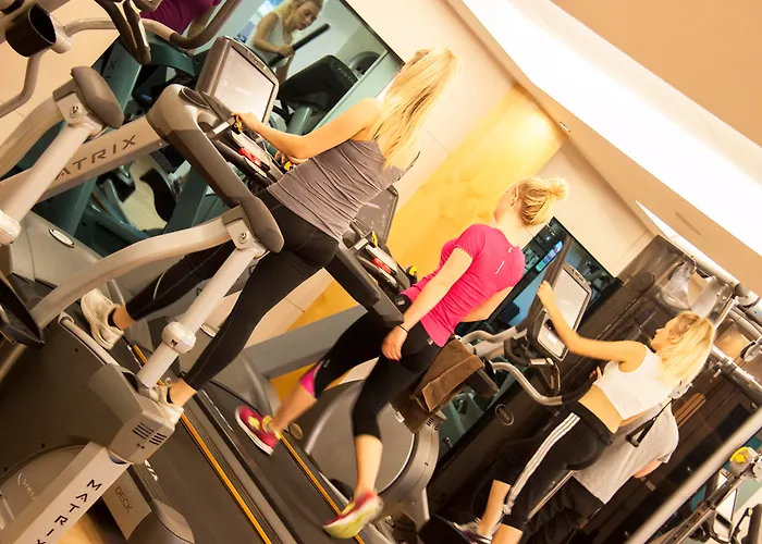 Opulent Seaside Resorts in Studland Bay's Paradise