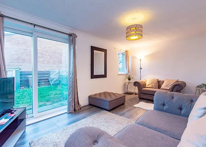 Best Hotels Near Wallsend Hall