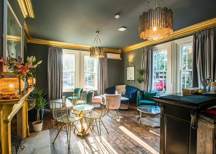 Best Hotels in Duxford, Cambridge Area